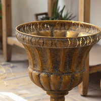 Pot Bunga Besi Gaya Vintage Balkon untuk Taman Luar Ruangan, Pot Bunga Besi Besar Bergaya Eropa Shabby Chic