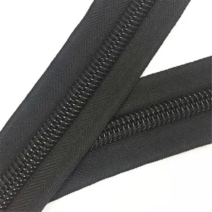 HengDa Factory Wholesale 3#5#7# High Quality Multiple Colors Nylon Coil Zippers Long Chain Rolls By The Yard For Sewing