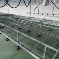Banc en treillis métallique très populaire, livraison rapide, lit de pépinière robuste pour fermes agricoles