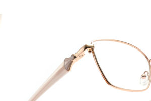 Montures de lunettes de prescription en acier inoxydable <span class=keywords><strong>ESquare</strong></span> personnalisées pour femmes 2025 lunettes optiques en métal oeil de chat myopie LE8853 - Product Image 2