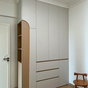 Eco-Friendly Wooden Bedroom <b>Wardrobe</b> with Segmented Lockers for Hotel & Villa Use <b>Large</b> Capacity Modern Minimalist Design - Product Image 1