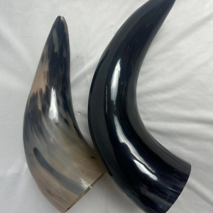 Chope à bière en corne de viking, matériau organique, style poli, portable avec support en bois pour mariage, maison, hôtel, prix d'usine en Inde - Product Image 3