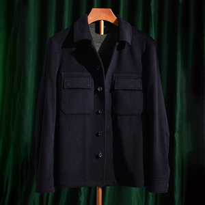Vestes à col montant en cachemire de viquina, poches à boutons-pression, logo personnalisé, boutonnage uni, teinture unie, fermeture simple boutonnage, ODM - Product Image 1