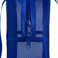 Sac de rangement cosmétique portable en maille respirante bleu foncé, durable et personnalisé, pour le maquillage et la douche en voyage