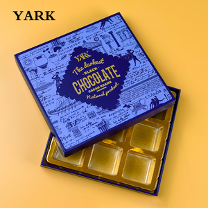 Cajas Rígidas de Embalaje para Bombones de Chocolate de Lujo Personalizadas YARK con Laminado Mate, Grabado en Relieve, Impresión UV y Separadores de Cartón y Plástico - Product Image 2