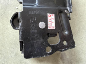 51237300570 51237300571 51237477555 Verrouillage de capot avant gauche et droit d'origine d'occasion pour BMW <span class=keywords><strong>MINI</strong></span> COOPER 2014-2022 - Product Image 5