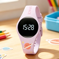 Jam Tangan Digital LED Tahan Air untuk Anak dengan Tali Silikon Lebar dan Layar LED