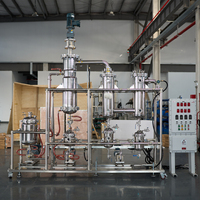 Évaporateur à film fouetté en acier inoxydable avec pompe, facile à utiliser pour la concentration à l'échelle pilote