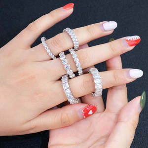 แหวนมอสซาไนต์ทรง Eternity ประดับเพชรเต็มวง ขนาด 3 มม. 4 มม. 5 มม. 6 มม. สำหรับผู้หญิงและผู้ชาย ชุบทองคำขาว เงินแท้ 925 ดีไซน์ทันสมัย เหมาะสำหรับเป็นแหวนหมั้น - Product Image 5