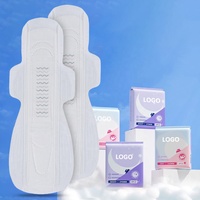 Protège-slip jetable OEM super absorbant avec surface en coton, ailettes anti-fuites, certifié ISO9001 CE, nano-argent, personnalisable, faible MOQ