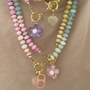 Colar de Contas Artesanal com Pingente de Flor Delicado em Pedra Natural com Gradiente Arco-Íris, Joia Feminina da Moda Mais Vendida - Product Image 1