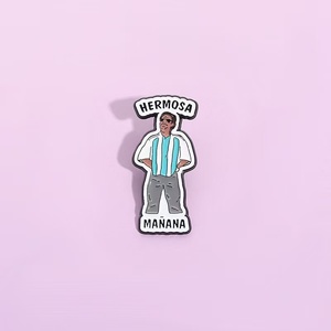 Pin de níquel negro con diseño de personaje de dibujos animados Hermosa <span class=keywords><strong>Manana</strong></span>, técnica de fundición, ideal para graduaciones, venta al por mayor. - Product Image 5