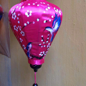 โคมไฟผ้าไหมทำจากไม้ไผ่ทำด้วยมือโคมไฟผ้าไหมสำหรับตกแต่งตามเทศกาลจันทรคติปีใหม่ - Product Image 3