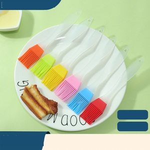 Nhà Máy Bán Buôn Cấp Thực Phẩm Silicone Tích Hợp Bàn Chải Dầu Chịu Nhiệt Hộ Gia Đình Silicone Xương Bàn Chải - Product Image 6