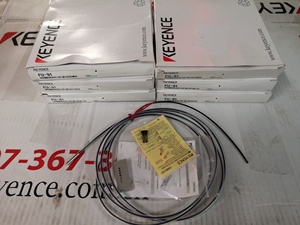 หน่วยไฟเบอร์ออปติกเซ็นเซอร์ปรับเทียบด้วยมือของ Keyence <span class=keywords><strong>FU</strong></span>-<span class=keywords><strong>67V</strong></span> สะท้อนแสงของแท้ใหม่ - Product Image 5