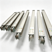 Système de gaine de câblage compacte, conduit de busbar haute intensité pour dortoirs, cantines, bâtiments de laboratoire et gymnases