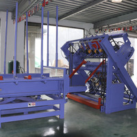 Machine industrielle automatique de clouage de palettes en bois avec alimentation et empilage pour l'assemblage de palettes
