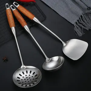 Ustensiles de cuisine de haute qualité, spatule en acier inoxydable, avec manche en bois, pièces