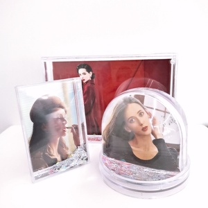 Cadre <span class=keywords><strong>photo</strong></span> carré en plastique à paillettes sur mesure, <span class=keywords><strong>effet</strong></span> boule de <span class=keywords><strong>neige</strong></span>, respectueux de l'environnement, sublimation de Noël - Product Image 6