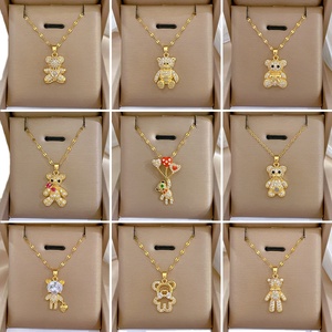 Collier Ours Mignon en Cuivre Plaqué Or 18K Style Tendance <span class=keywords><strong>avec</strong></span> <span class=keywords><strong>Pendentif</strong></span> Ours Animal en Zircon <span class=keywords><strong>Diamant</strong></span> Brillant et Chaîne en Acier Inoxydable Bambou - Product Image 2