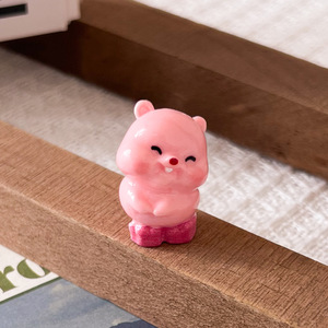 귀여운 만화 창의적인 레진 핑크 비버 인형 동물 패턴 기념일 장식 책상 및 자동차 콘솔용 - Product Image 4