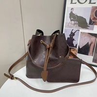 Sac fourre-tout imprimé en PU, style décontracté et polyvalent, grande capacité, avec cordon de serrage, vente en gros transfrontalière, collection 2026
