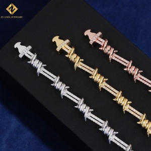 สร้อยข้อมือเงินแท้ 925 ประดับเพชรโมอิสซาไนต์ VVS รูปทรงหนามแหลม ชุบทอง 18K สไตล์ฮิปฮอป พังก์ สำหรับผู้ชายและผู้หญิง - Product Image 4