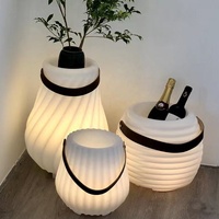 Bar à vin portable en forme de tonneau à vin LED rechargeable et étanche, seau à champagne avec poignée, haut-parleur Bluetooth, seau à glace lumineux
