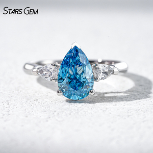 Bague de fiançailles en diamant bleu taille poire 2 carats, bague à 3 pierres pour femme, or blanc 10K, bijoux de mariée - Product Image 3