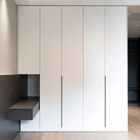 Armoire de rangement avec poignées, moderne, pour chambre principale, en MDF gris, laque rotin de luxe