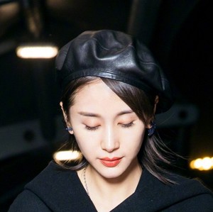 Nouveau original d'agneau béret femme Européenne et Américaine peintre Britannique chapeau chapeau en cuir doux et charmant <span class=keywords><strong>Joker</strong></span> femmes occasionnels des - Product Image 4