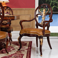 Table à manger de style européen classique avec 8 chaises, bois massif sculpté à la main, fauteuil de salle à manger en cuir