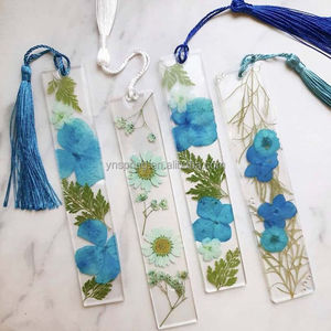 Set di Segnalibri in Resina Epossidica Fatti a Mano, Personalizzati con Fiori Pressati, Decorativi per Ringraziamento, Capodanno, Festa del Papà - Product Image 4