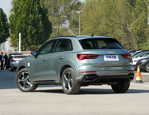 Audi <span class=keywords><strong>Q3</strong></span> FWD SUV Essence <span class=keywords><strong>2023</strong></span> Boîte Automatique Moteur Turbo Conduite à Gauche Émissions Euro VI Taille des pneus R19 Arrière - Product Image 6