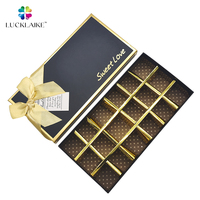 Boîte rectangulaire de papier d'affichage de chocolat de casse-croûte de chocolats de cajas para de truffes de qualité supérieure de logo personnalisé avec le plateau intérieur