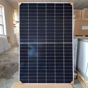 แผงโซลาร์เซลล์ Canadian Solar 550W แบบโมโนคริสตัลไลน์ PERC ขนาดเซลล์ 182 มม. กระจกชั้นเดียว แบบแผงเดี่ยว โมดูลไฟฟ้าโซลาร์เซลล์แบบเชื่อมต่อกับระบบกริด - Product Image 1