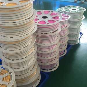 Le Offre Spéciale du fabricant 12V Silicone Flex LED Neon Strip Lights IP67 Cut Tous les 2.5cm 6*12mm pour les décorations publicitaires - Product Image 1