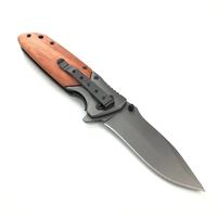 Couteau pliant tactique OEM en acier inoxydable 3cr13 plaqué titane avec manche en bois pour la survie en plein air, couteau de poche