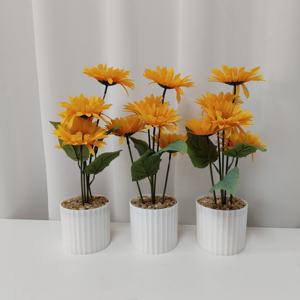 造花 5輪のひまわり 鉢植えのデイジー 盆栽 春 バレンタインデー ホームデコレーション ソフトで自然な質感 - Product Image 5