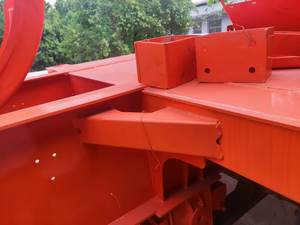 Semi-remorque à plateau plat 4 essieux pour le transport de conteneurs, personnalisable avec un plateau bleu - Product Image 4