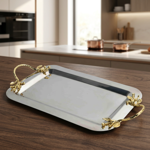 Bandeja de Servir de Acero Inoxidable, Plato Rectangular Decorativo para Postres con Asas Florales en Tono Dorado para Hotel, Bodas y Hogar - Product Image 1