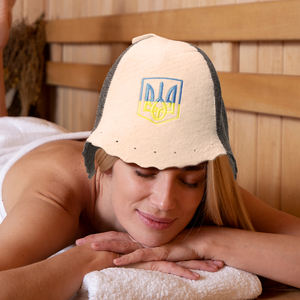 Chapeau de sauna de luxe en feutre de laine 100% avec broderie de logo personnalisé à coutures bicolores chapeau thermique de bain réutilisable réglable et doux - Product Image 4