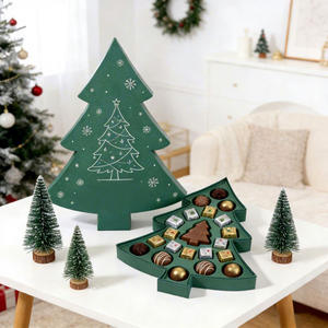 Boîte cadeau rigide en forme de sapin de Noël avec insert pour chocolats, emballage en carton recyclable pour cadeaux sucrés de Noël - Product Image 5