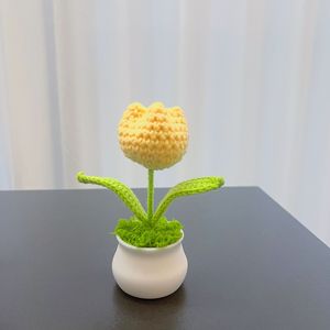 Fleur artificielle tricotée à la main en gros pour décoration, plante en pot, fleur crochetée bon marché - Product Image 1