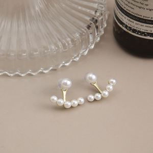 Venta al por mayor de pendientes de clip con forma de corazón de perla clásicos y exquisitos, joyería en forma de U, sin perforación, para cartílago. - Product Image 5