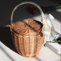 Panier à fleurs multifonctionnel en rotin tressé écologique pour mariage, filles, voyages en plein air, usage quotidien, couleur et logo personnalisés