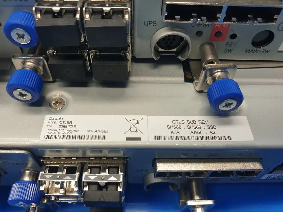 Módulo controlador de alta qualidade CTLSR 4-Port 8gbps placa 3285172-E