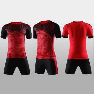 2022 haute qualité 100% polyester maillot de football Football uniforme ensemble conception personnalisée Sublimation OEM Service disponible - Product Image 1