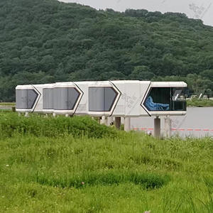 Hôtel de luxe interactif avec expérience immersive de paysage de forêt rouge en ligne, B&B, technologie de pointe, maison étoilée - Product Image 4