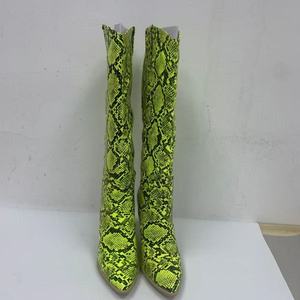 Bottes hautes pour femmes, sur mesure, de haute qualité, style western, à motif serpent, en peau de serpent, à semelle épaisse et bout pointu, pour l'hiver. - Product Image 6